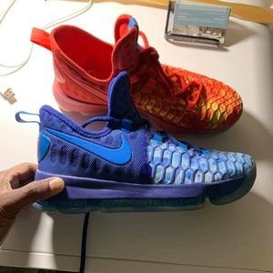 SOLD Fire & Ice KD’s size 7Y